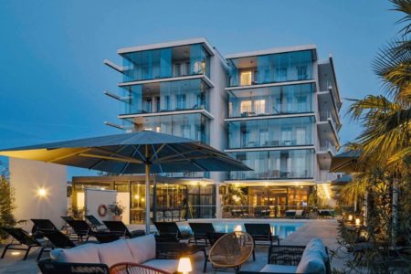 Séjour Exquis : Plongez dans le Confort à Hôtel Kyriad Prestige Toulon – La Seyne-sur-Mer