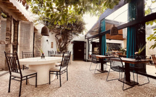 Giri Café